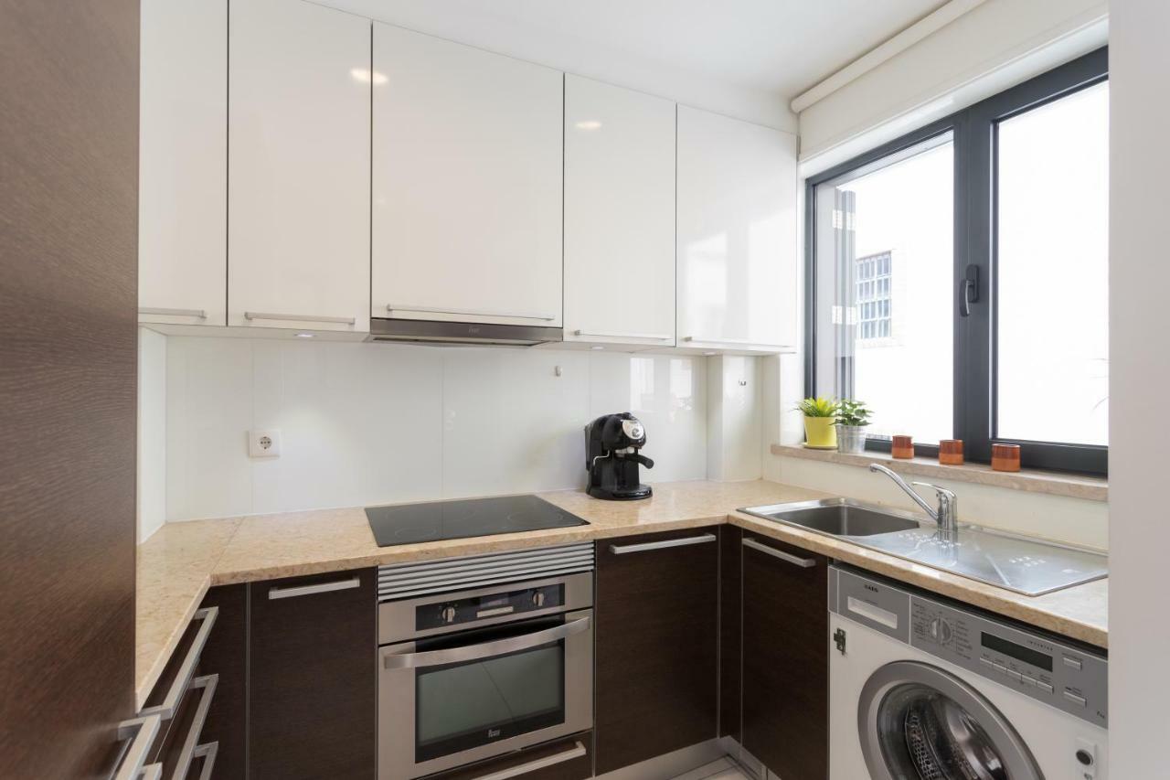 Rossio Penthouse Three-Bedroom Apartment W/ River View And Parking - By Lu Holidays Lissabon Exterior foto
