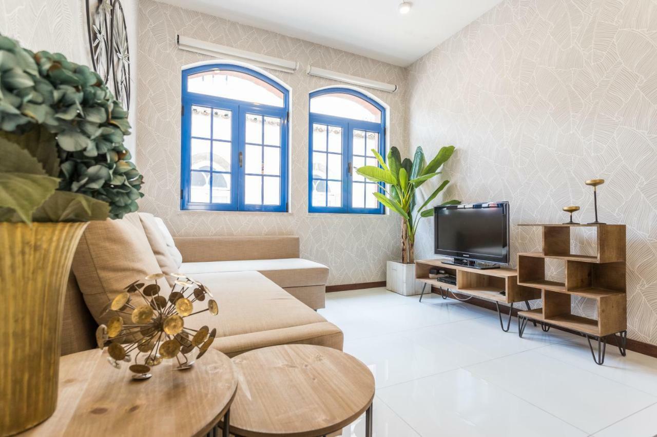 Rossio Penthouse Three-Bedroom Apartment W/ River View And Parking - By Lu Holidays Lissabon Exterior foto