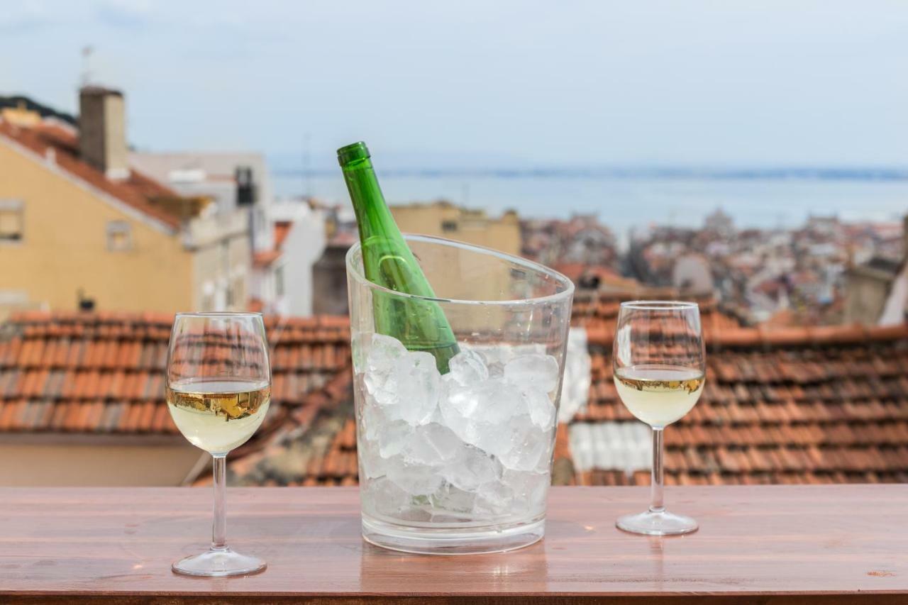 Rossio Penthouse Three-Bedroom Apartment W/ River View And Parking - By Lu Holidays Lissabon Exterior foto